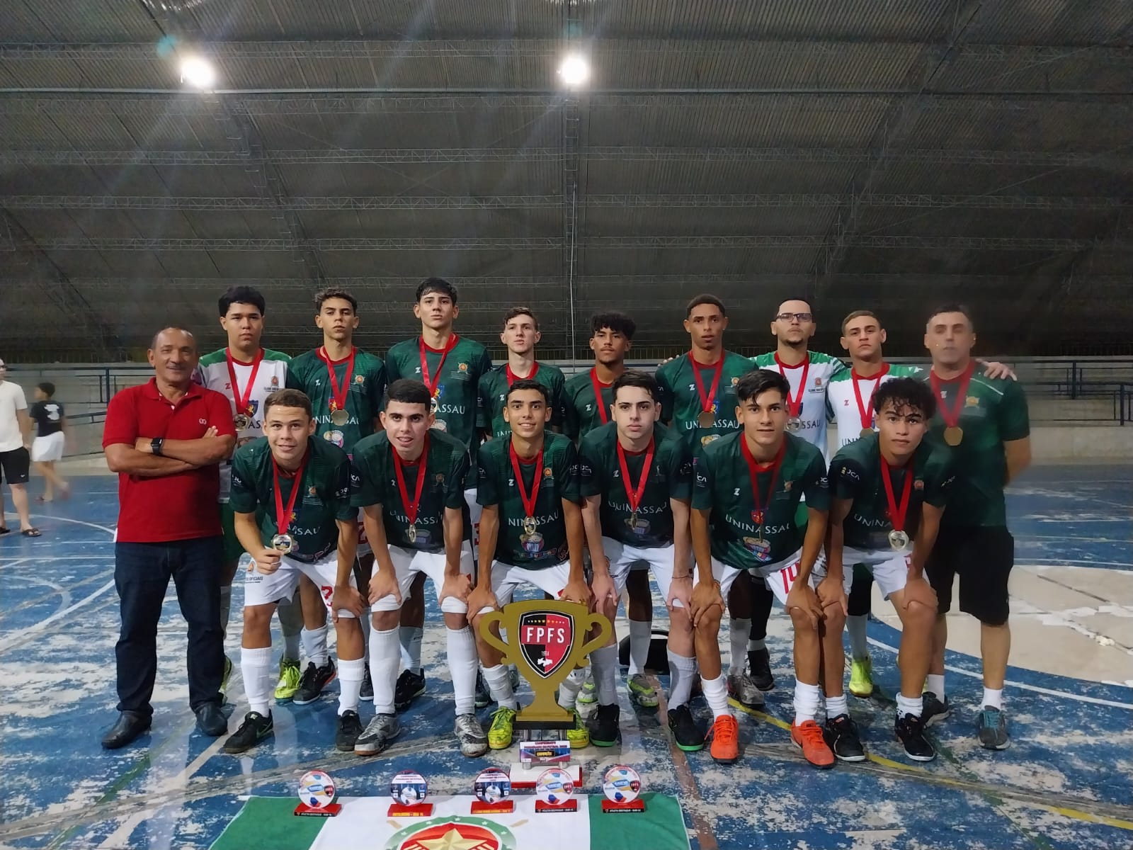 Clube dos Oficiais é campeão paraibano no futsal sub-16